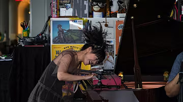 Hiromi in concert